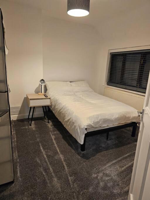 Quiet Family Home Tettenhall Luaran gambar